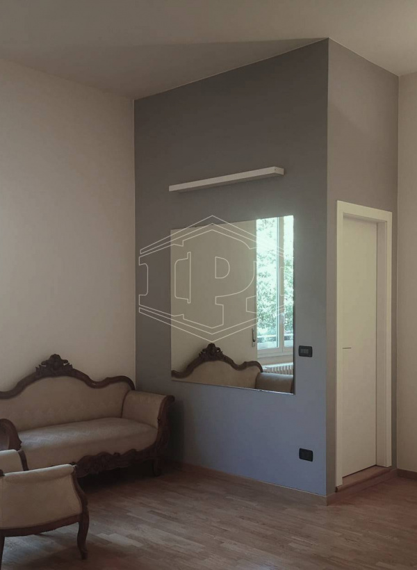 Ampio Bilocale in centro a Imola (BO)