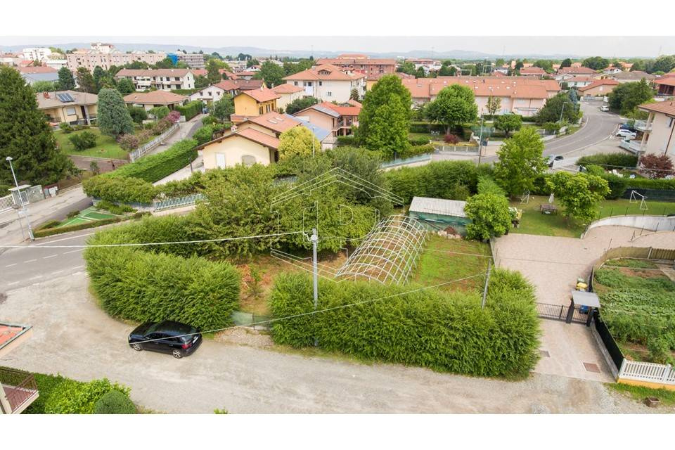 Terreno edificabile in Via Matteotti, Rivarolo Canavese (TO)
