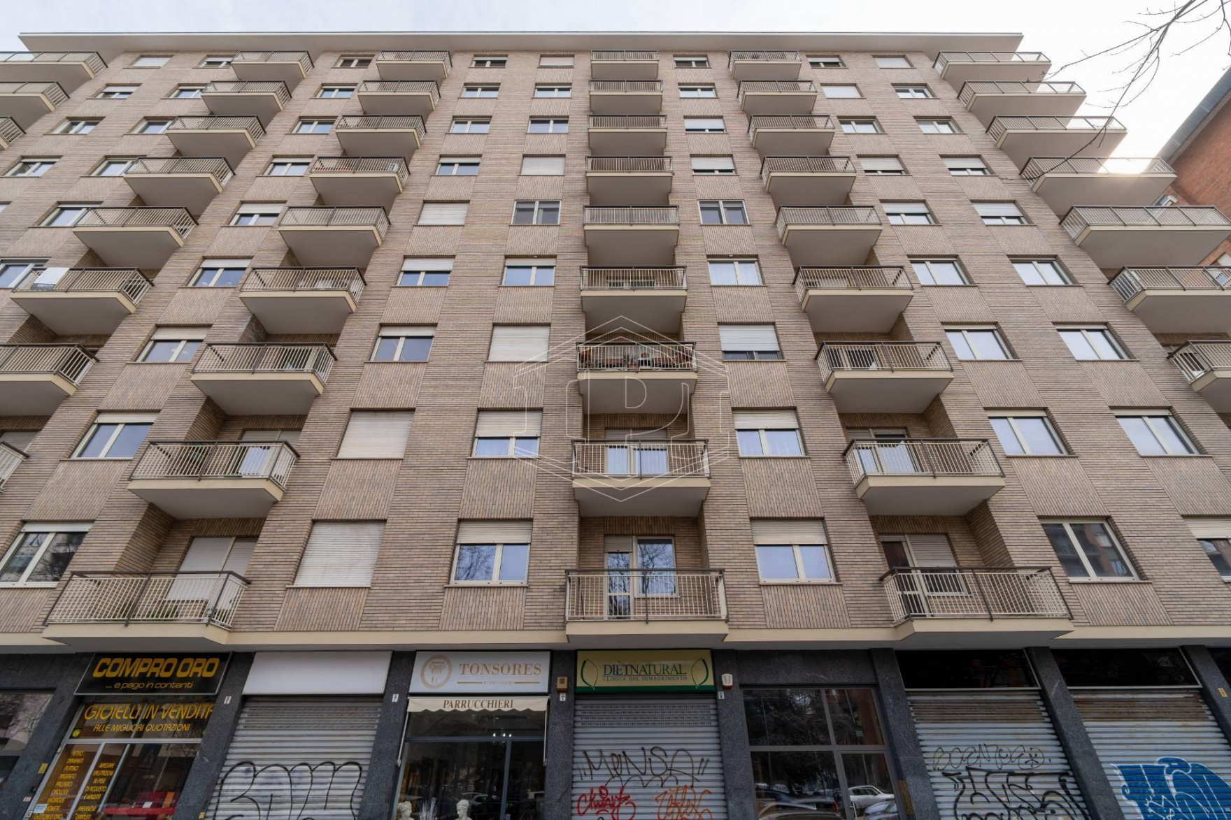 Piastra commerciale in Corso Corsica (TO)