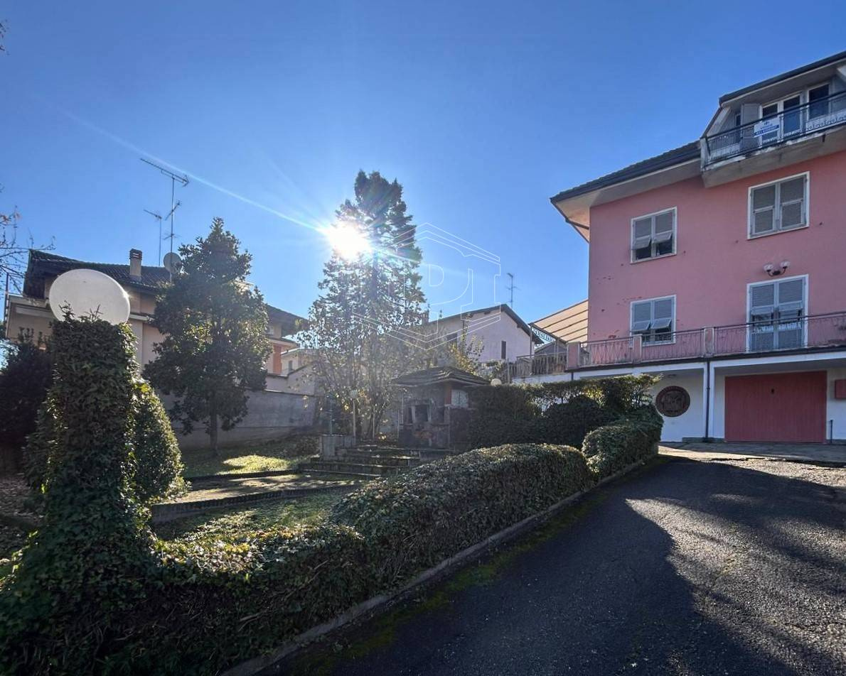 Quadrilocale in Viale Secondo Fava, Godiasco Salice Terme (PV)