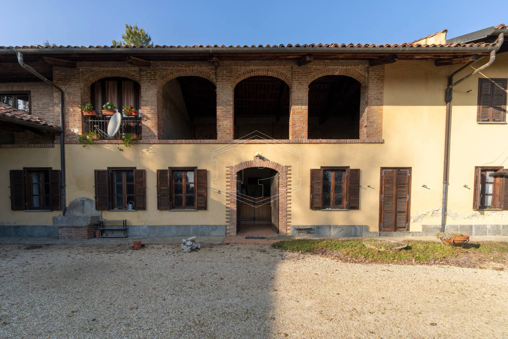 Cascinale in Strada Rosero, Pecetto Torinese (TO)