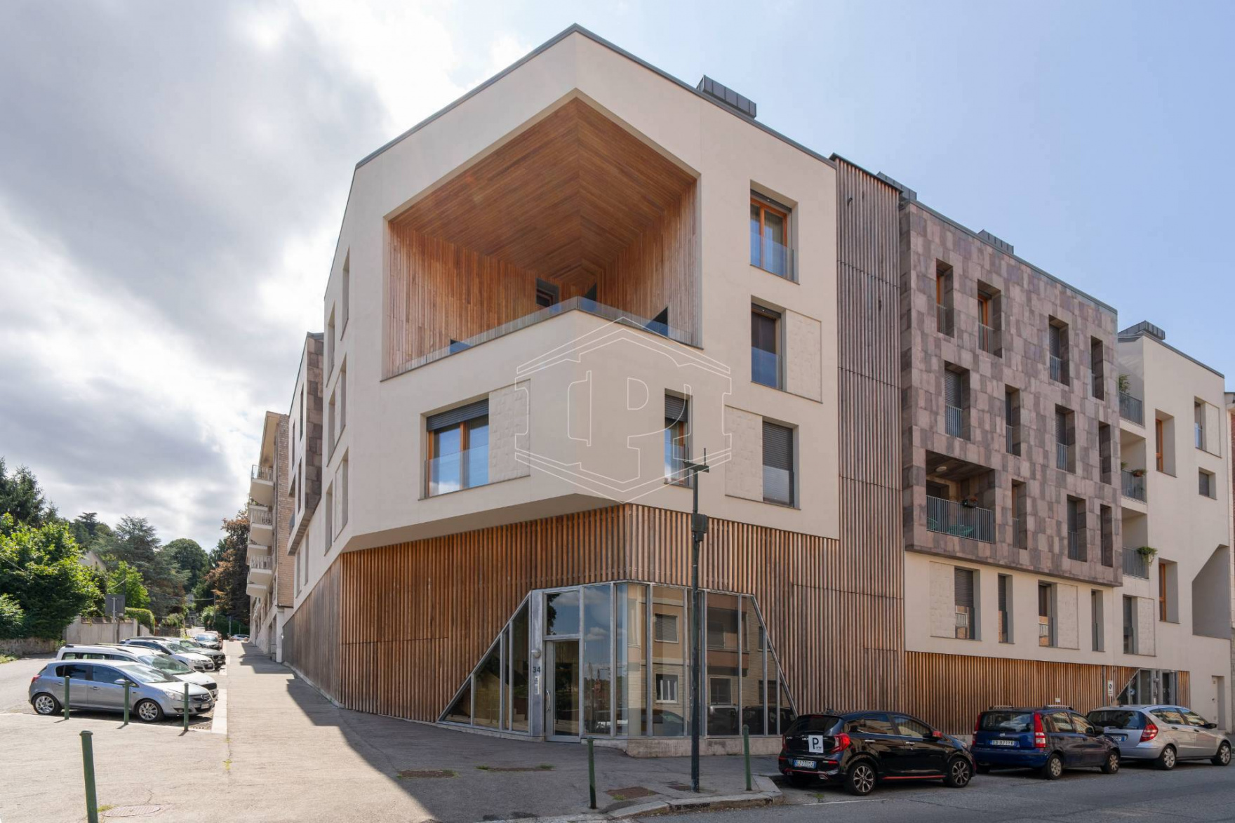 Quadrilocale duplex in Via Lomellina (TO)