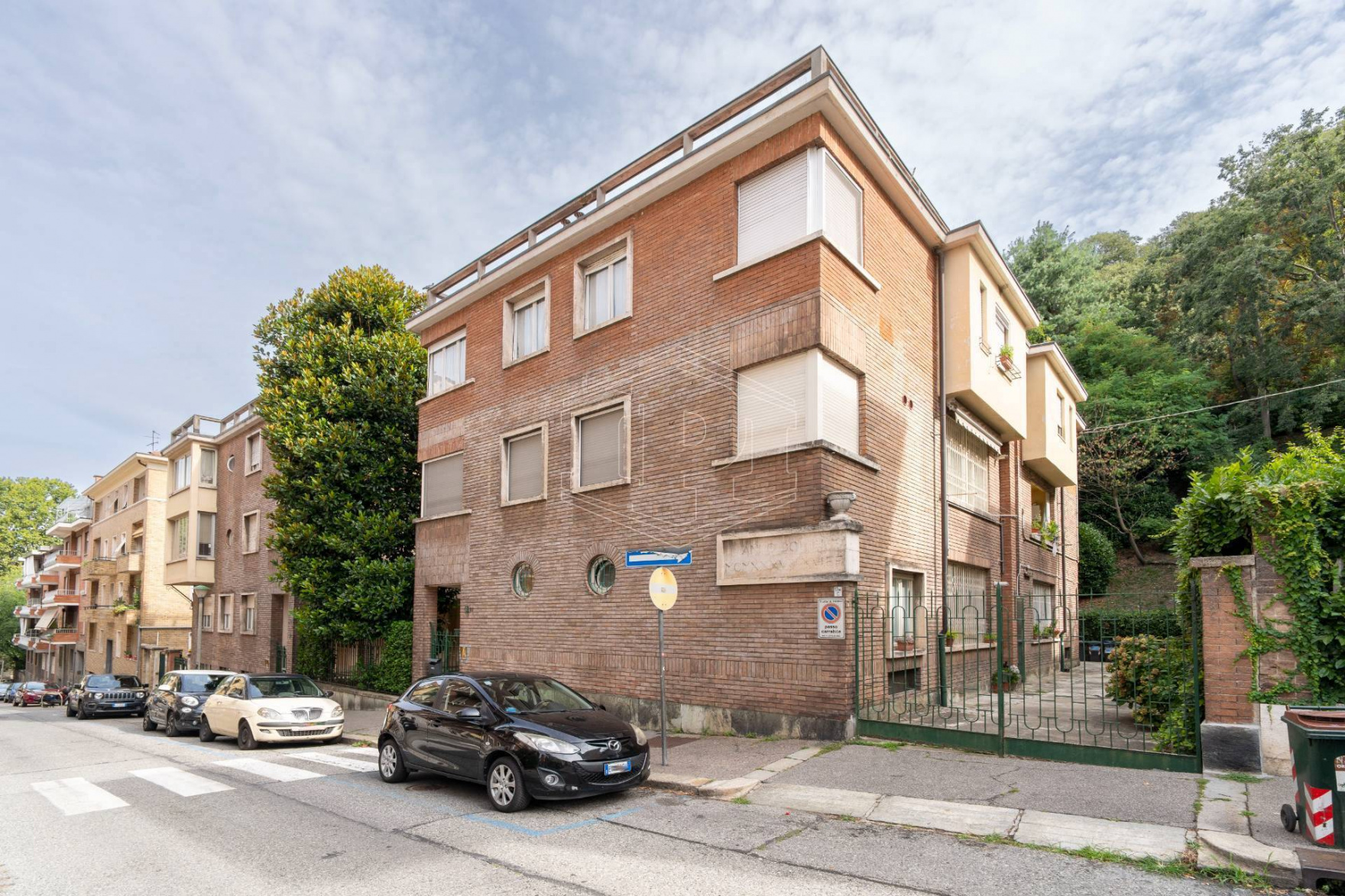 Trilocale a reddito in Via Sommacampagna (TO)