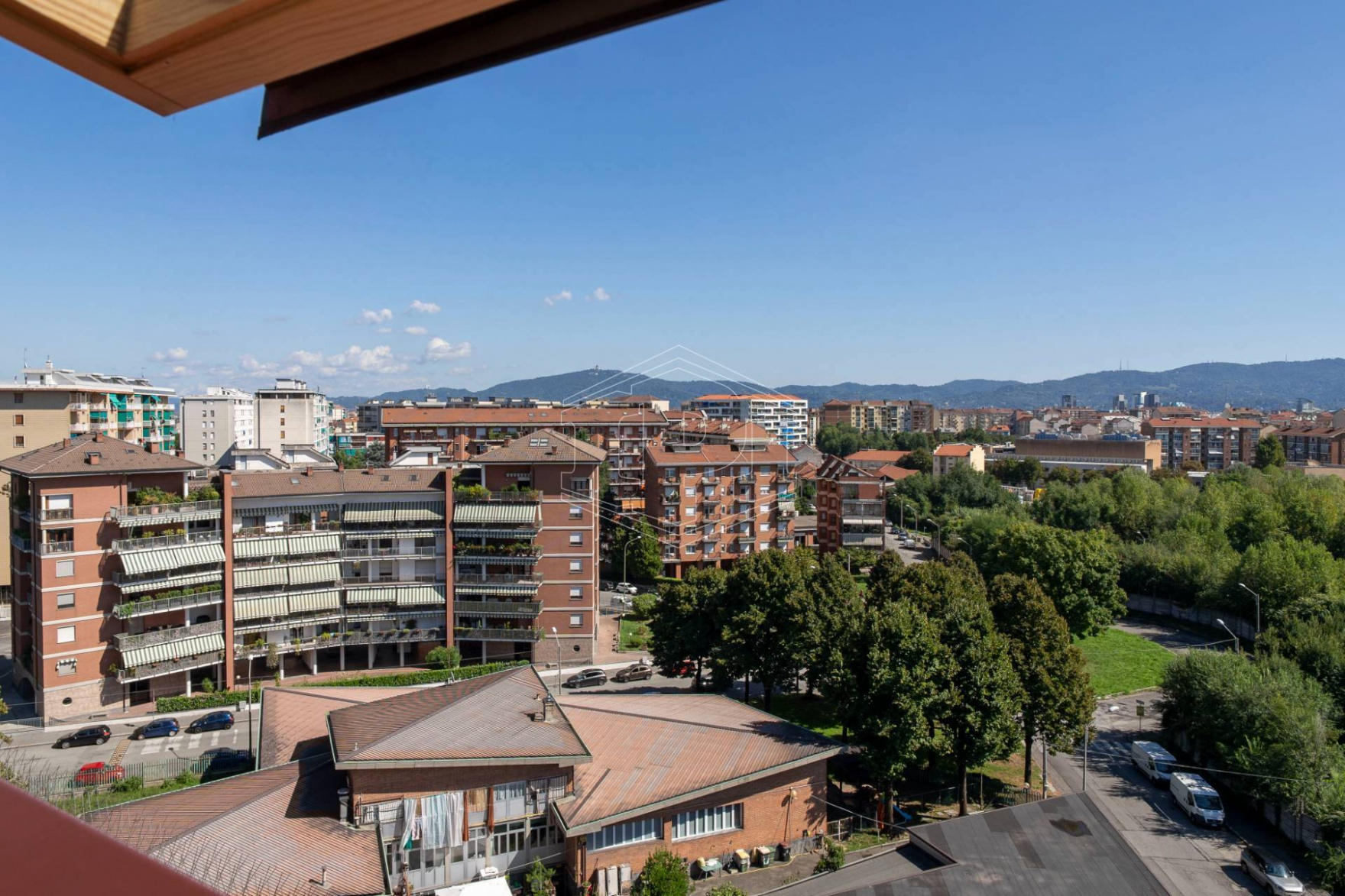 Bilocale arredato in Corso Cincinnato (TO)