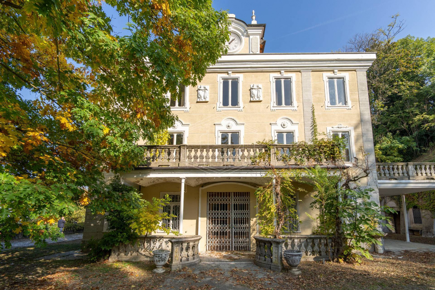 Villa in Strada Ferrero di Cambiano, Moncalieri (TO)