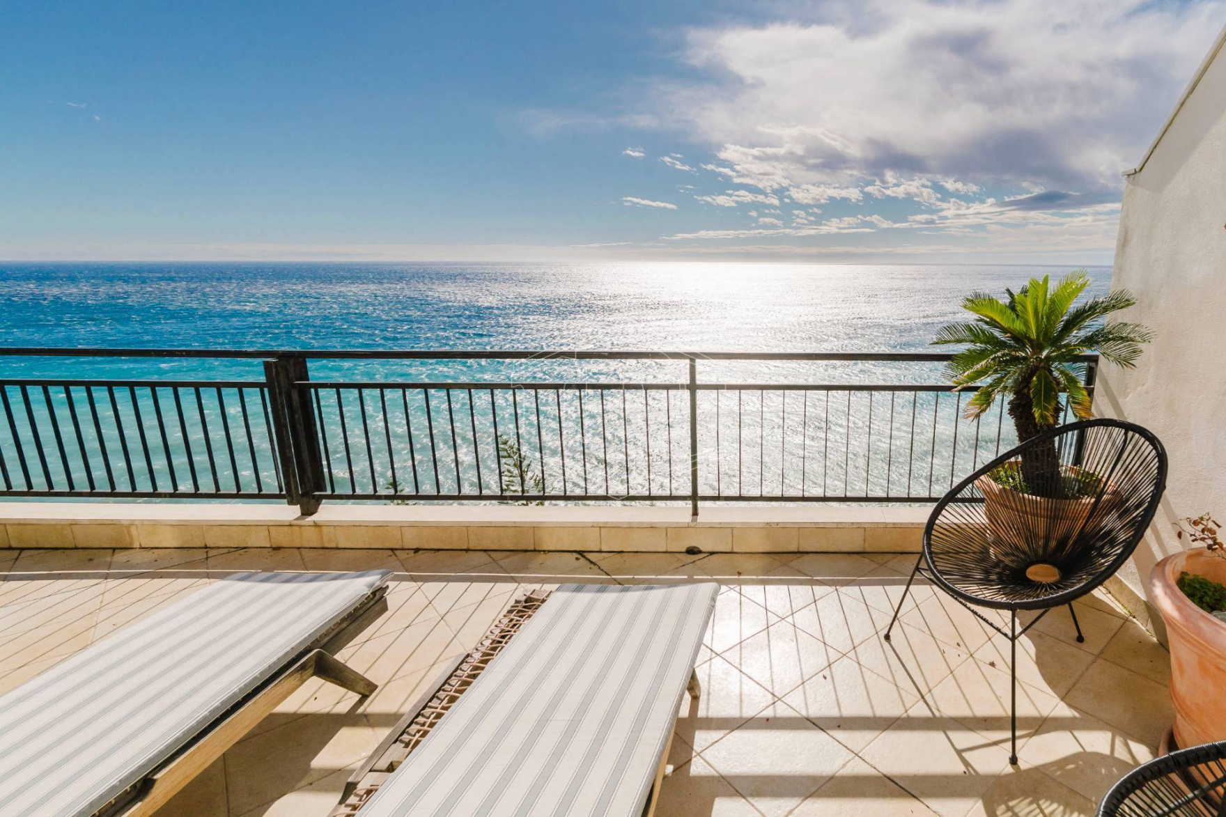 Quadrilocale in Via Aurelia, Ospedaletti (IM)