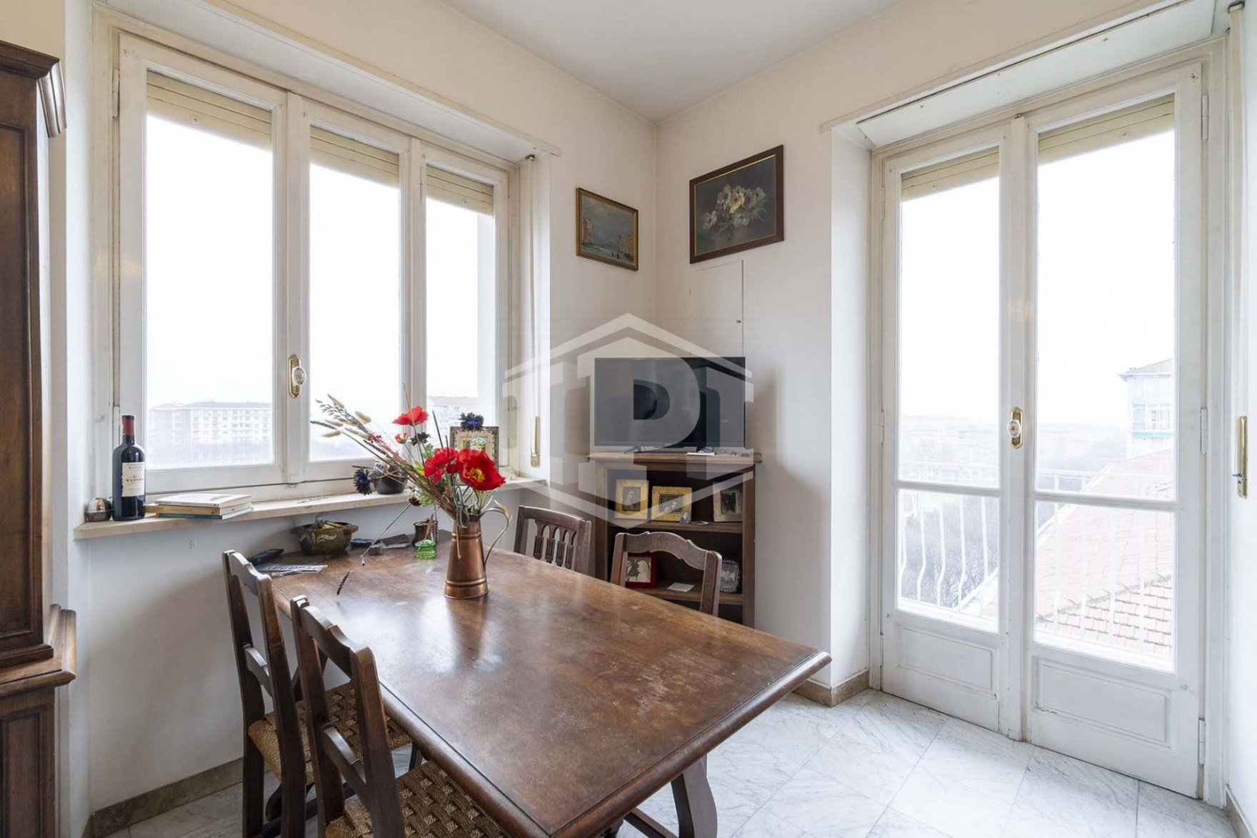 Bilocale in Corso Giulio Cesare (TO)