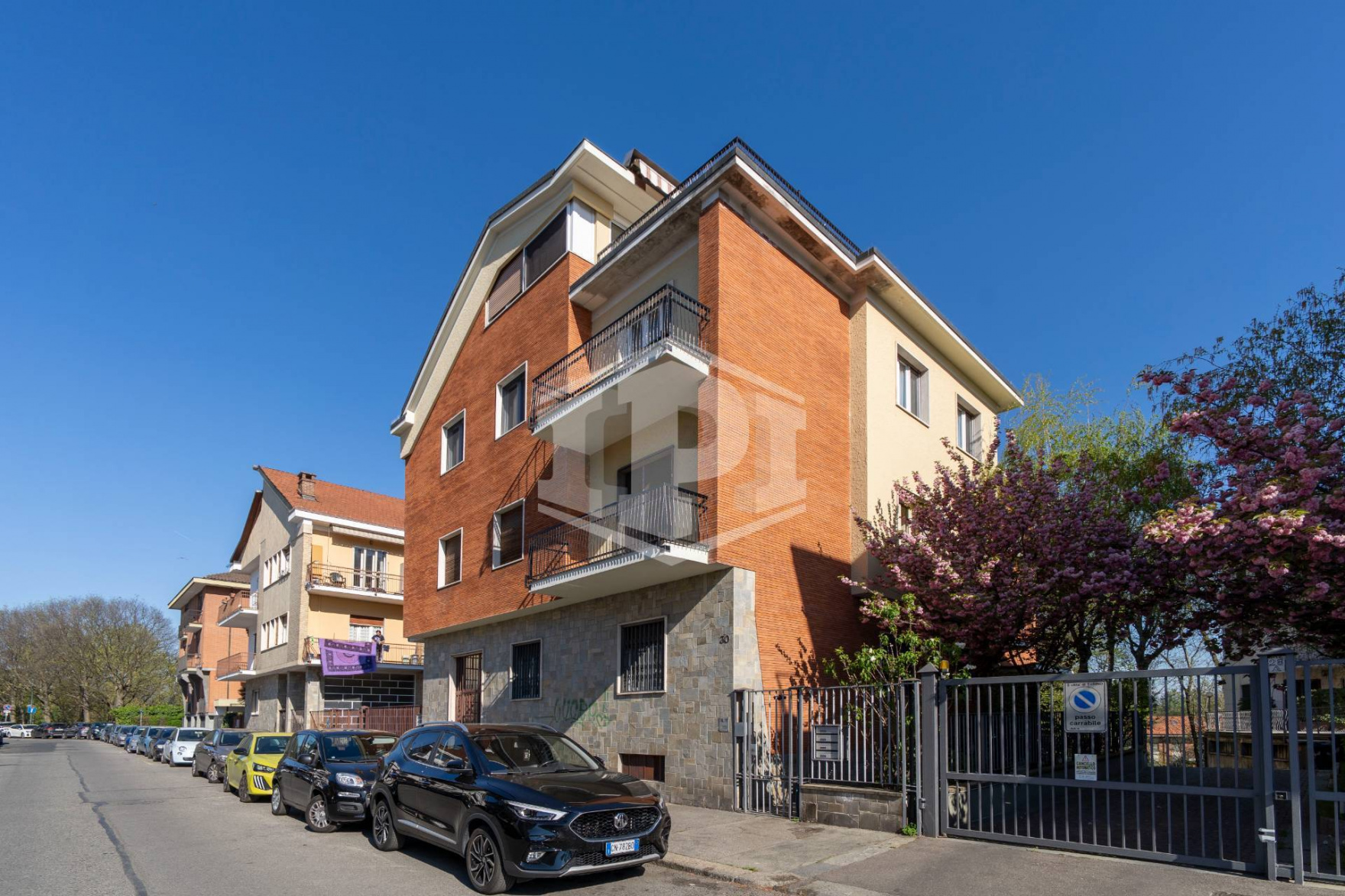 Bilocale in Via Sismonda (TO)