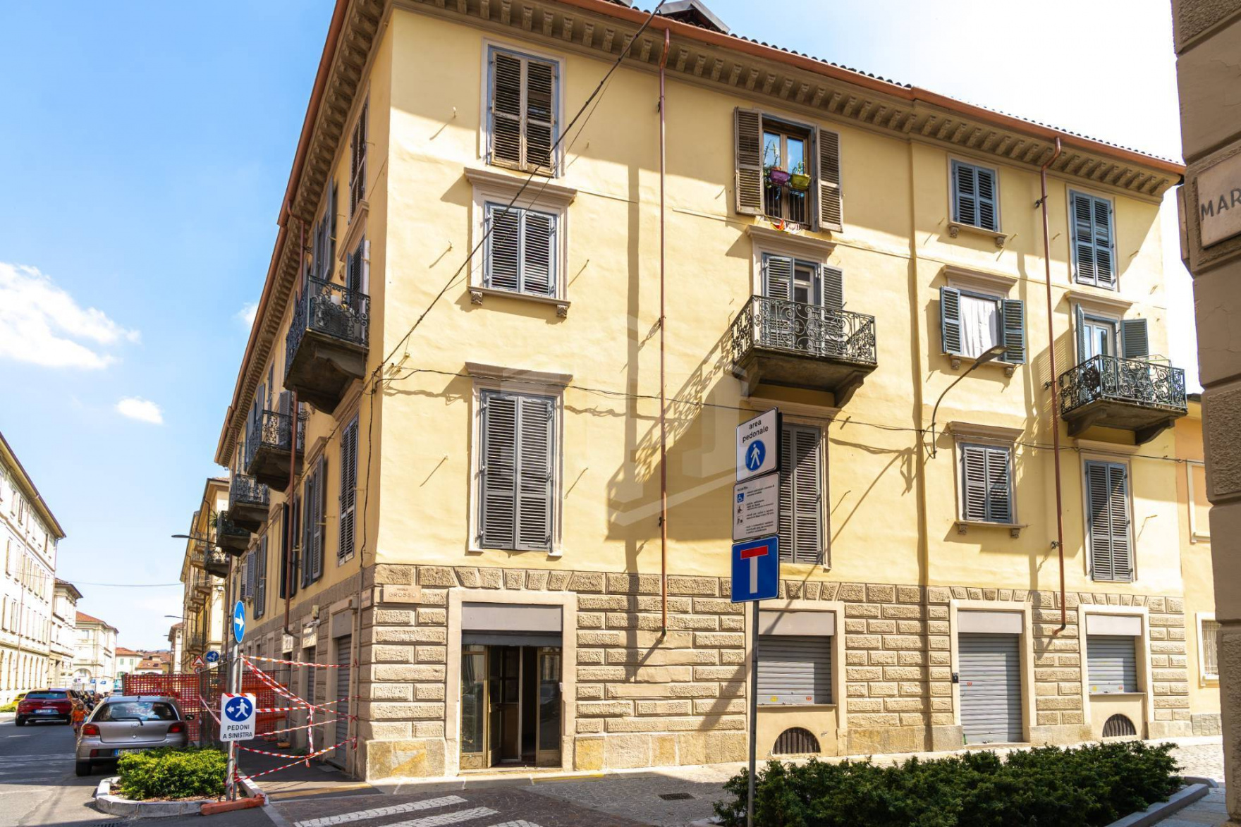 Negozio in Via Maria Ausiliatrice (TO)
