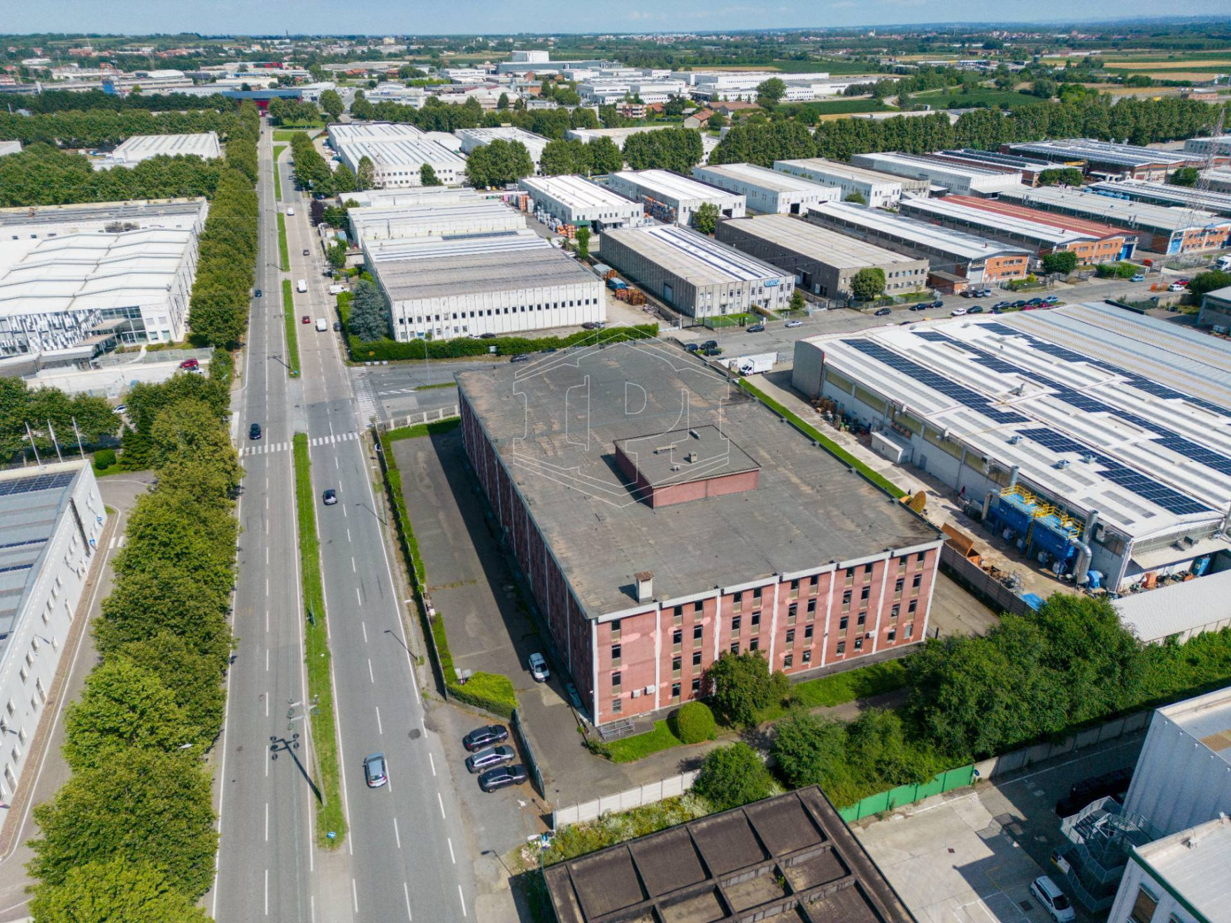 Deposito industriale in Via Postiglione, 18 Moncalieri - Torino