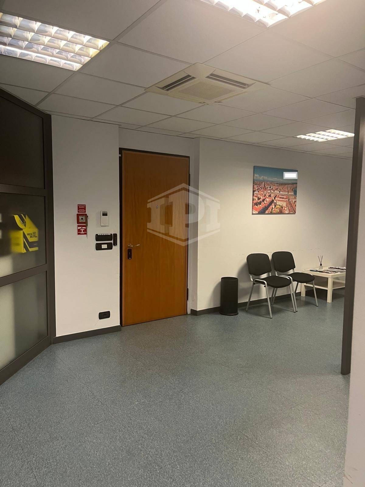 Ufficio direzionale in Via Canova, 25 - Torino