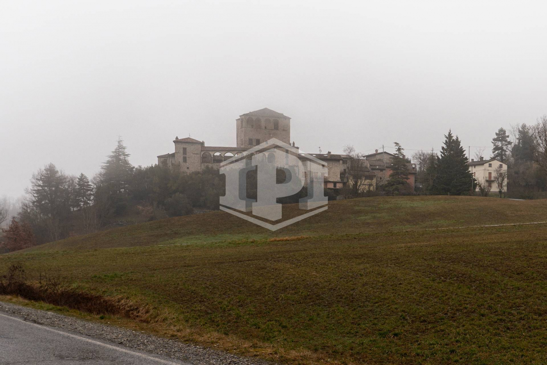 Porzione di Castello - Località Camminata di Bramaiano - Bettola (PC)