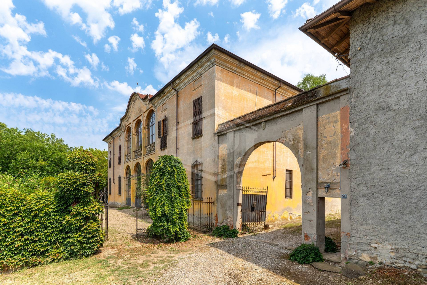 Storica tenuta del XVIII - Strada Belvedere 42 - Ponte dell'Olio - Il Belvedere di Torrano - Piacenza (PC)
