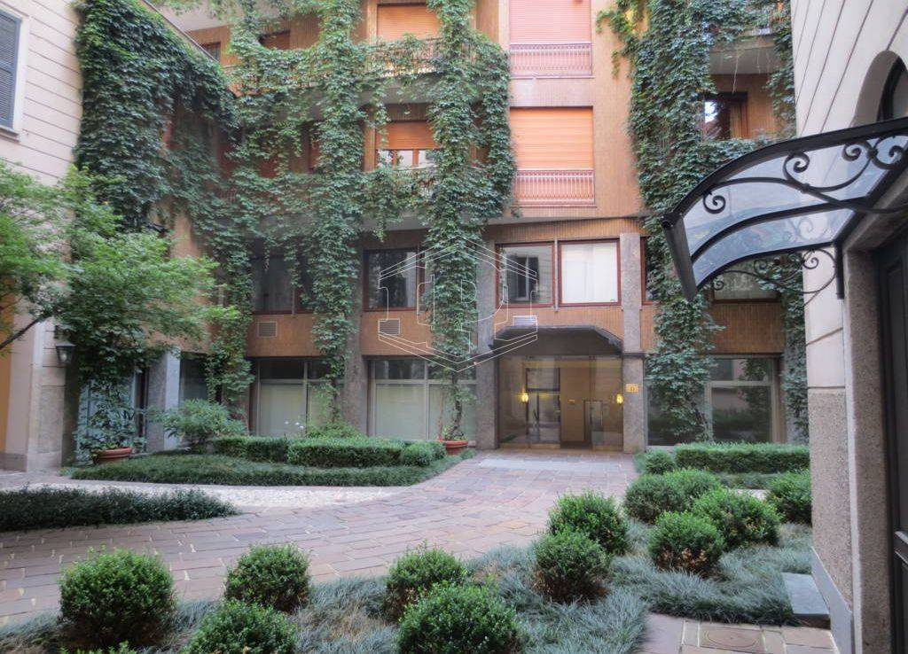 Ufficio in Foro Buonaparte 12 - Milano (MI)