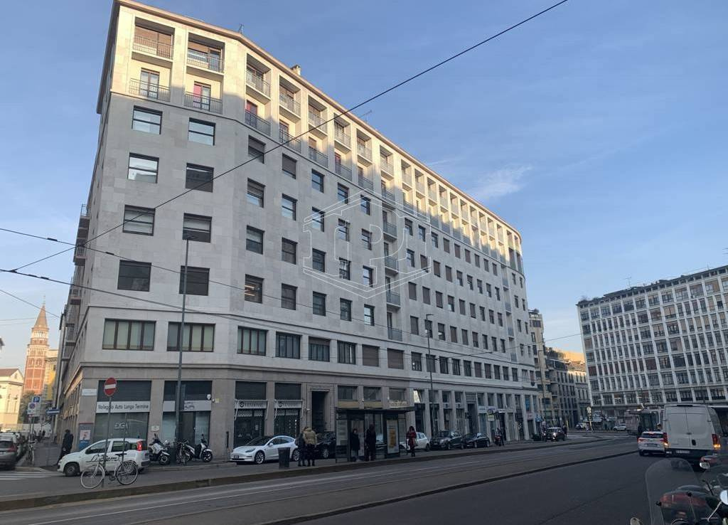 Negozio in Via Alberico Albricci 9 - Milano (MI)