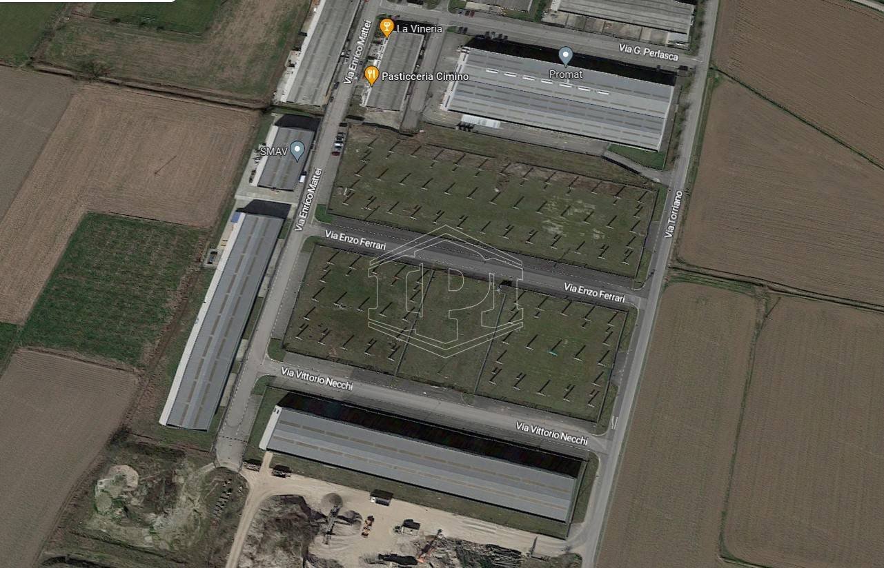 Terreni industriali, Lotti D - E , Vellezzo Bellini (PV)