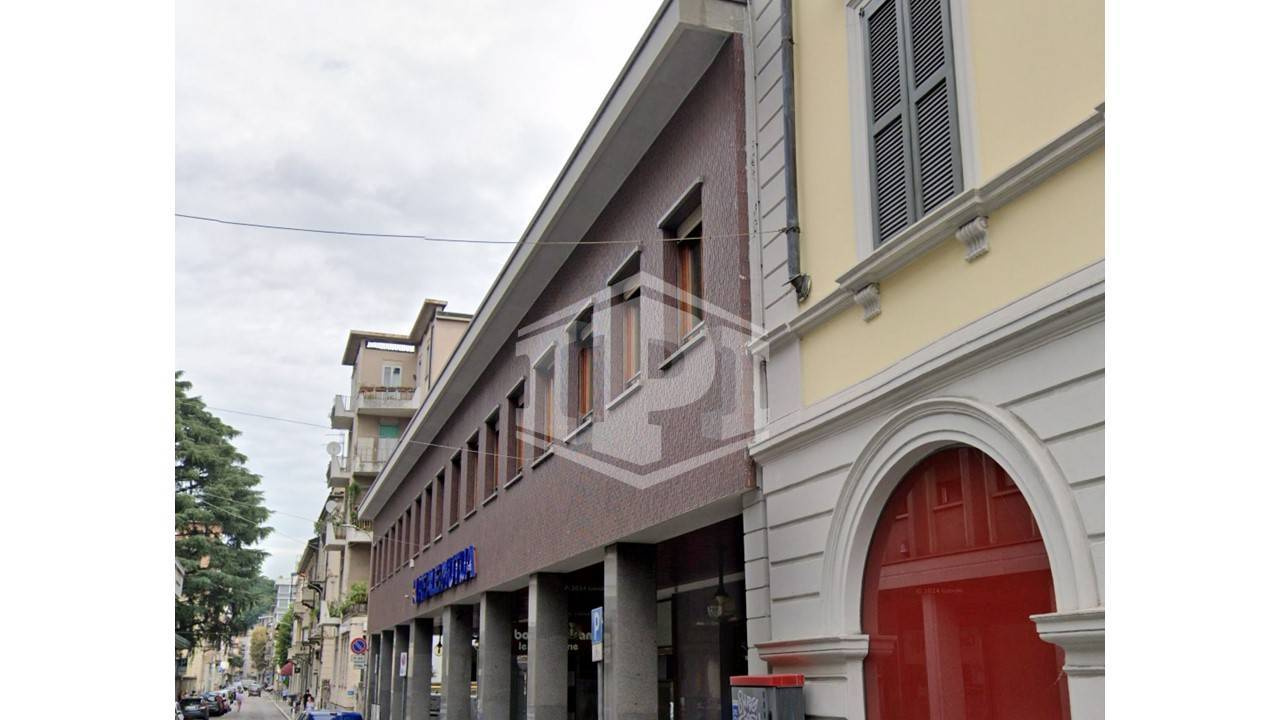 Ufficio in Via Camillo Benso Conte di Cavour 6 - Varese (VA)
