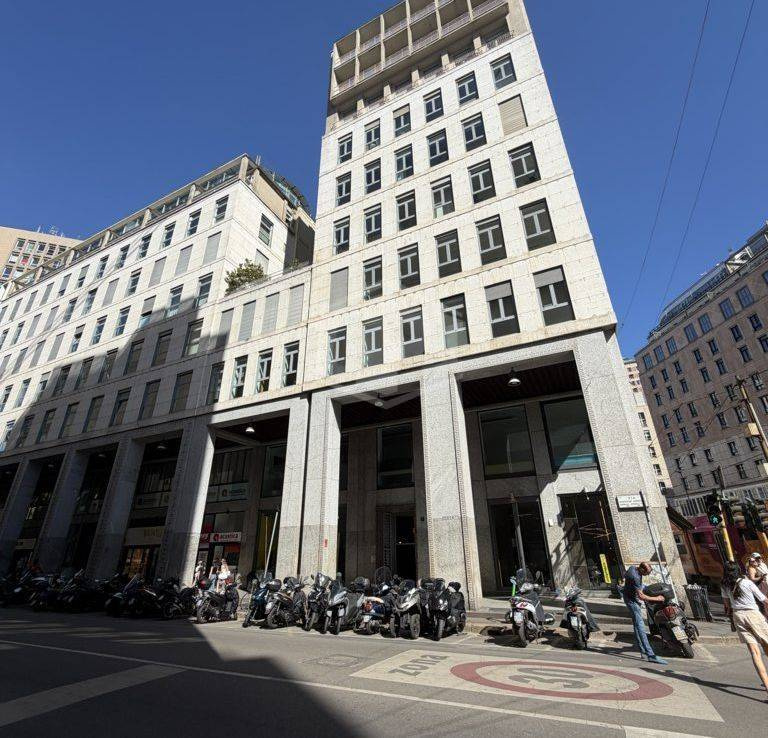 Ufficio in Via Maurizio Gonzaga 7 - Milano (MI)