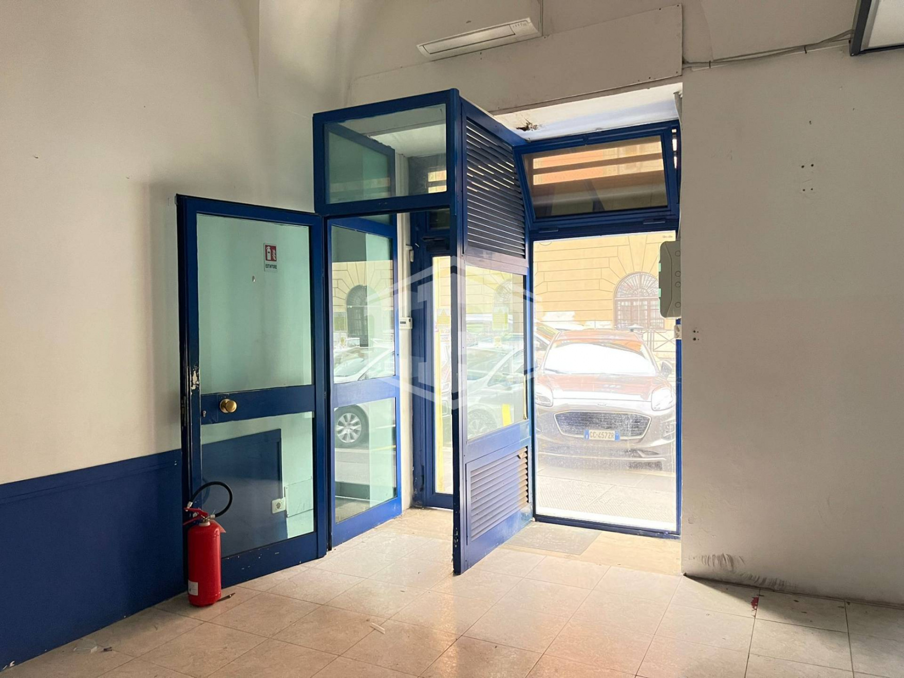 Locale commerciale Via Farini - Roma (RM)