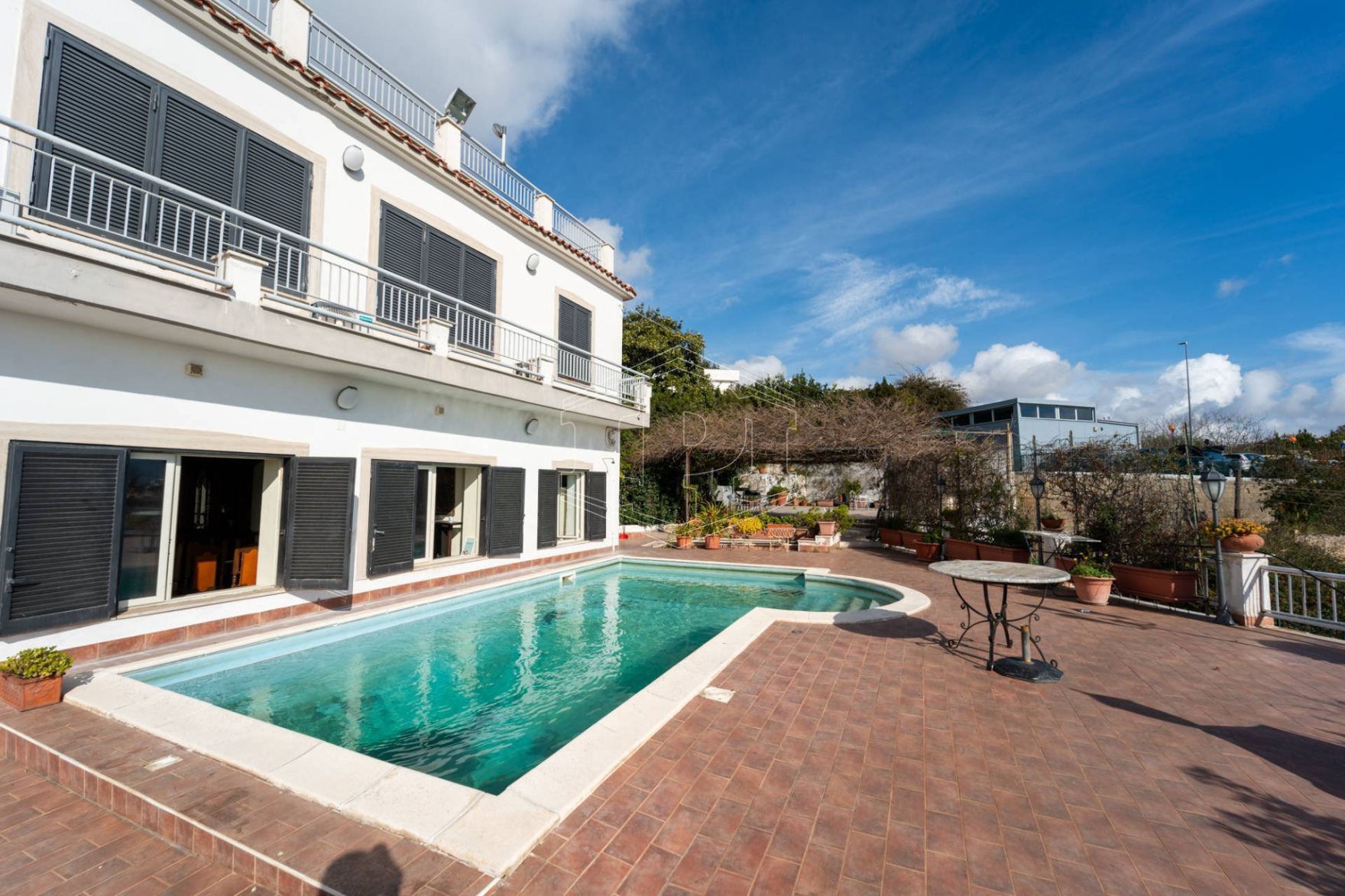 Villa con vista mare in Via San Gennaro Agnano, Pozzuoli (NA)