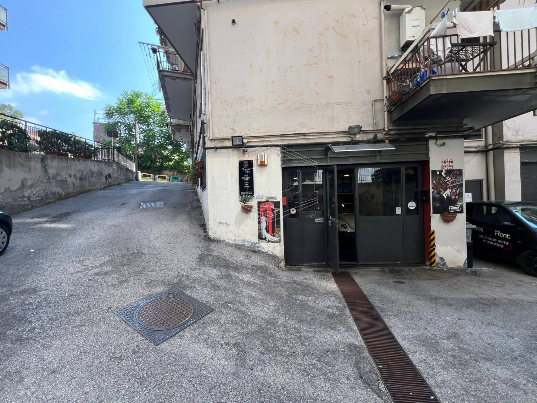 Locale in Via San Giacomo dei Capri 63, Napoli (NA)