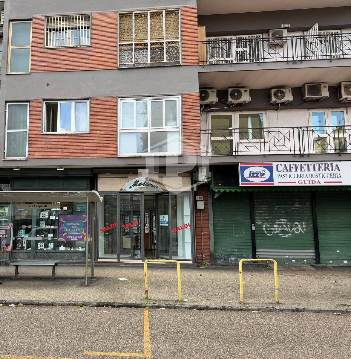Locale commerciale in Via G. Leopardi 149, Napoli (NA)