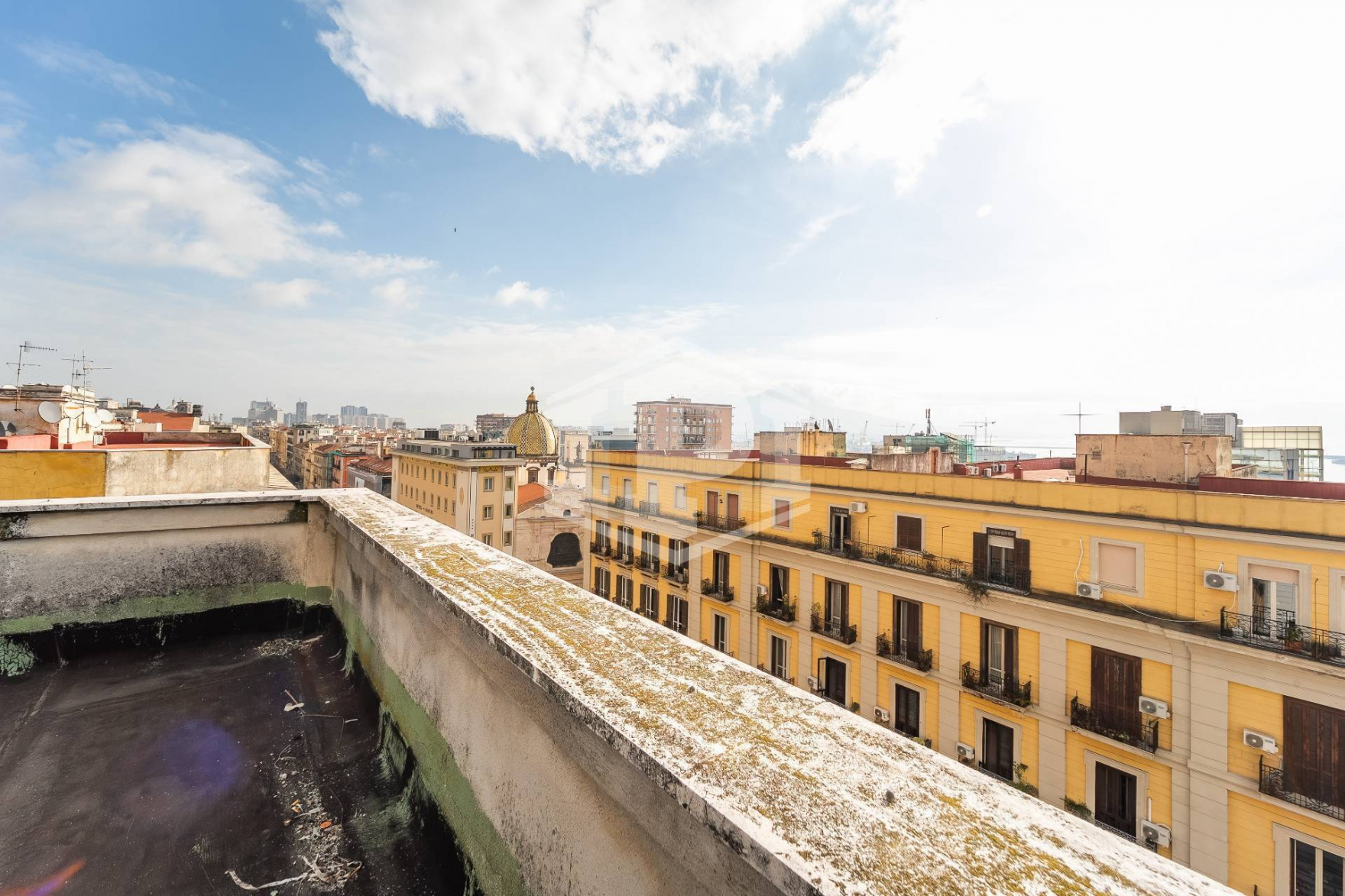 5 vani con terrazzo in Corso Umberto I 22, Napoli (NA)