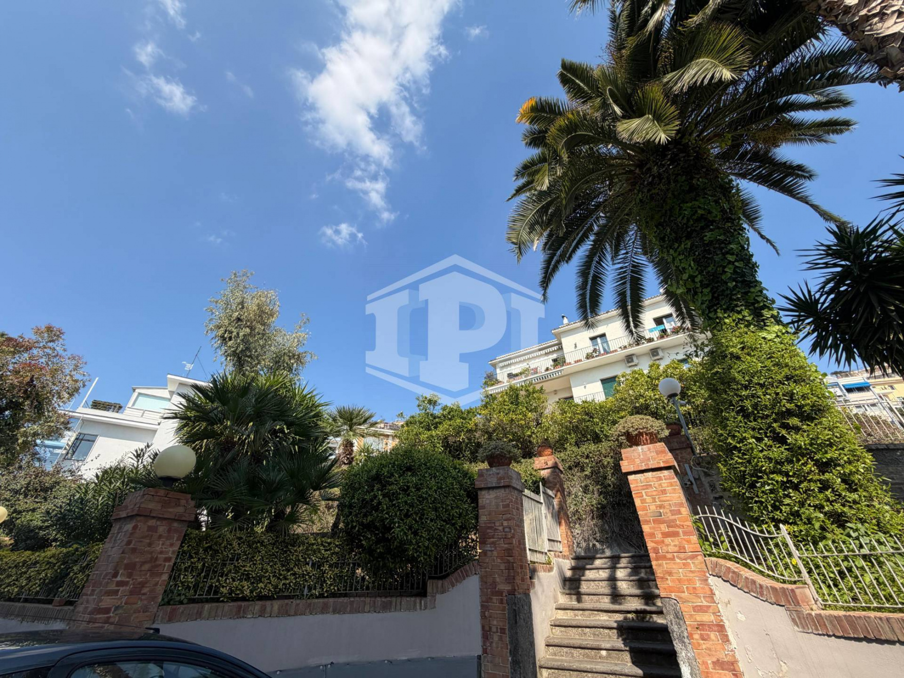 Ampio bilocale in Via T. Tasso, Napoli (NA)