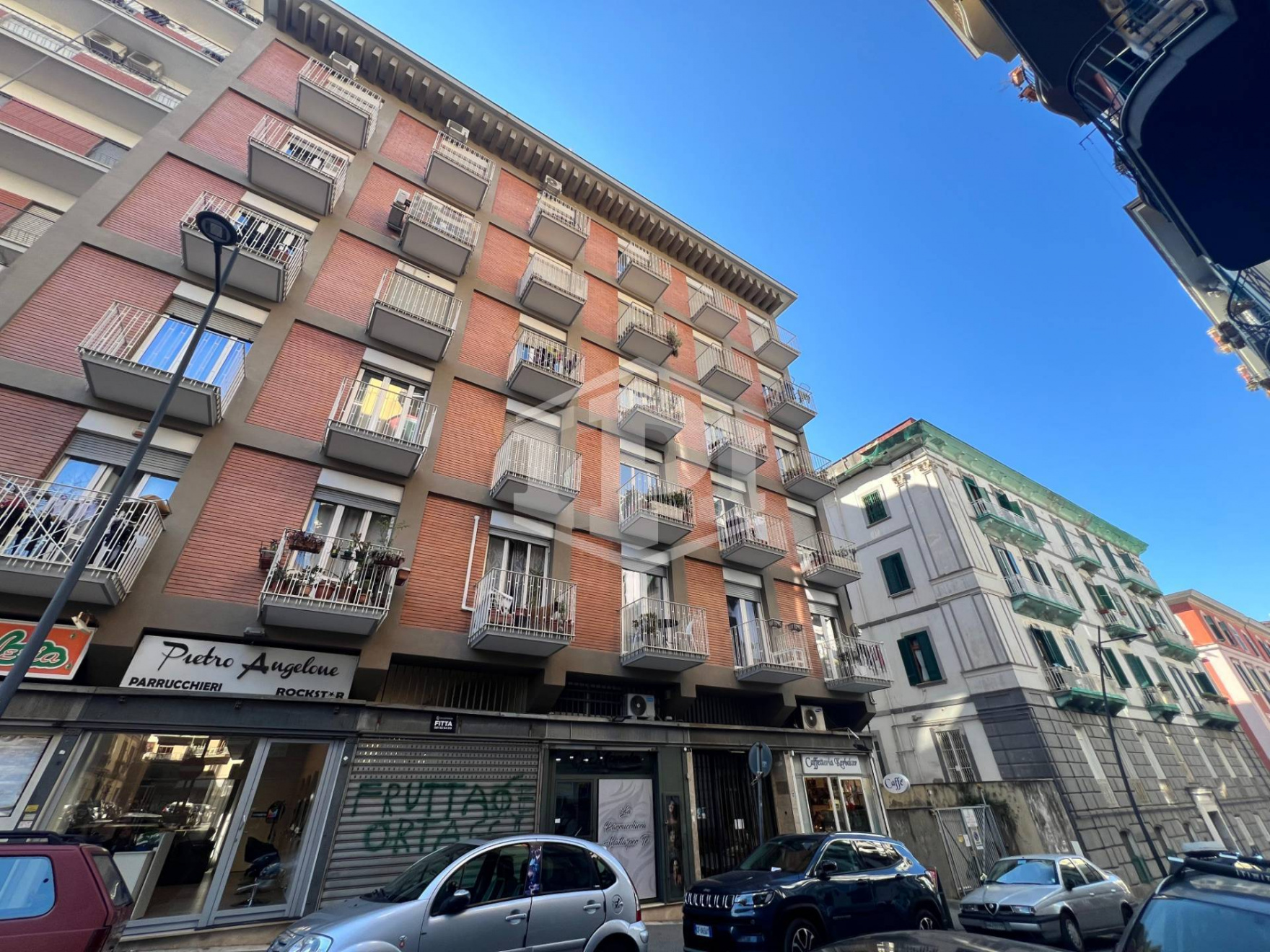 Locazione uso transitorio in Via M. Kerbaker 89, Napoli (NA)