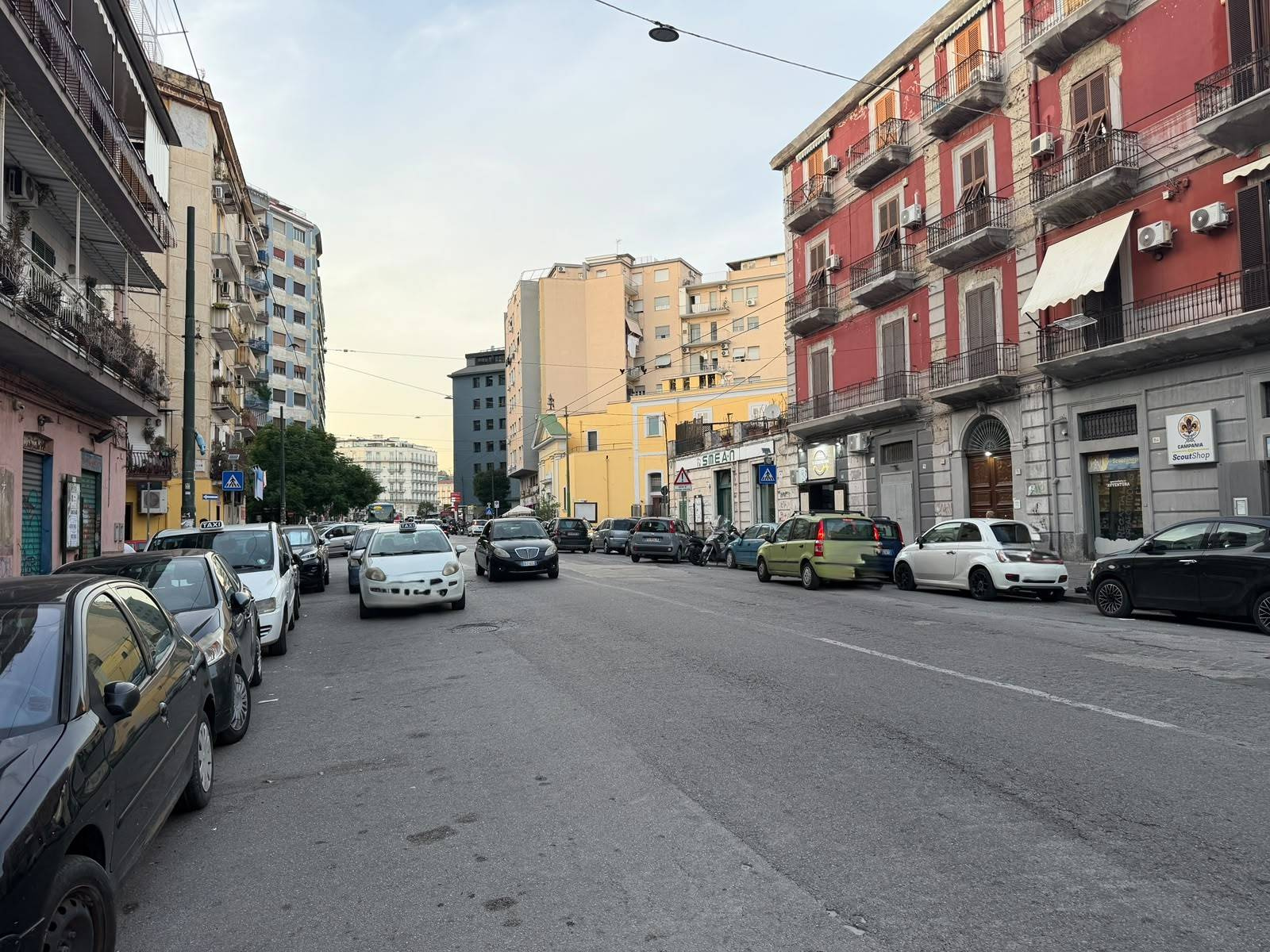 Piccolo Bilocale in Via Padre Ludovico da Casoria 11, Napoli (NA)