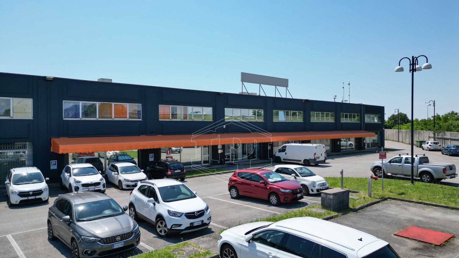 Capannone a reddito a Tavagnacco (UD)