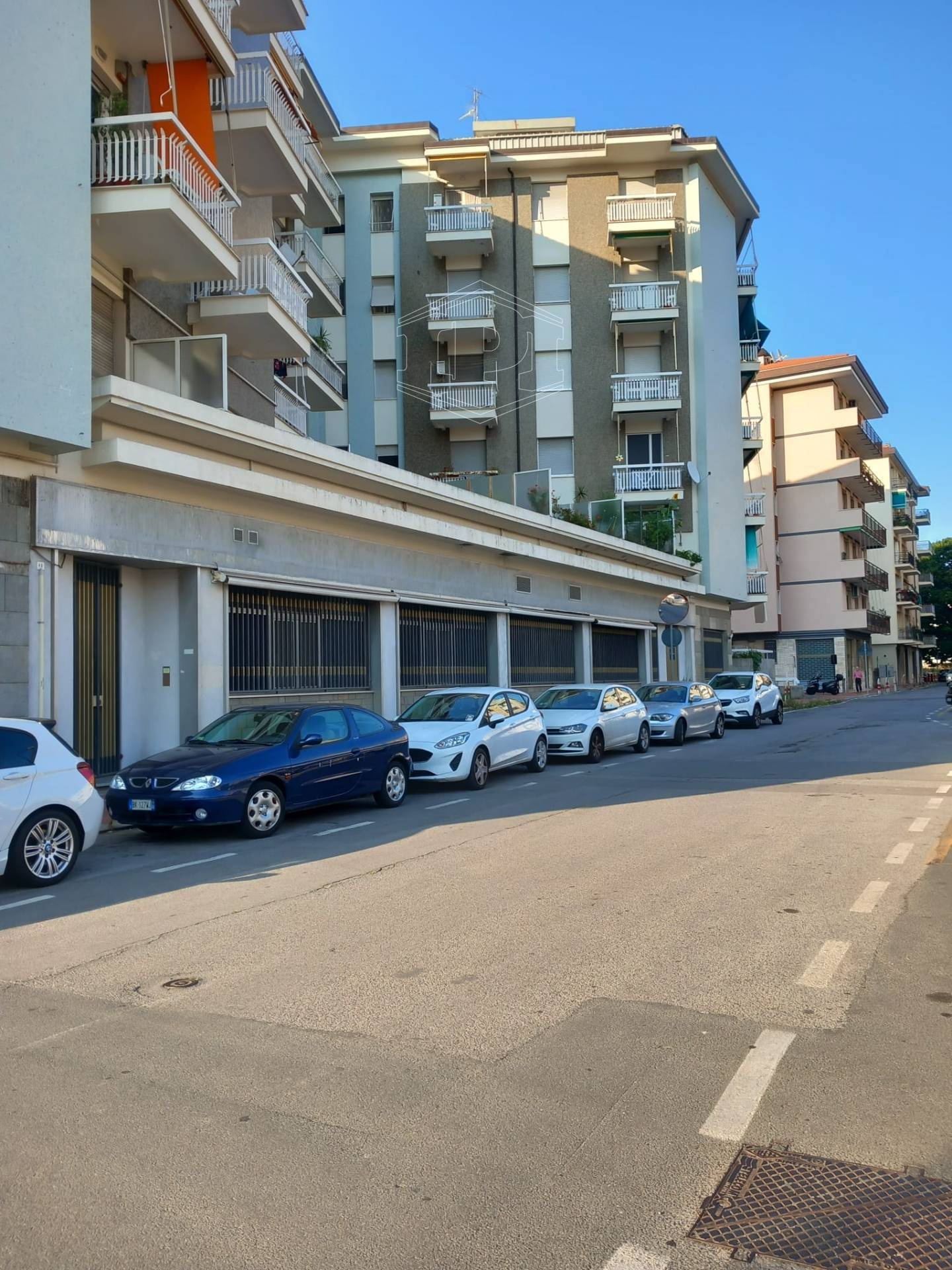 Locale commerciale, Piazza Maestri dell'Artigianato, Savona, SV
