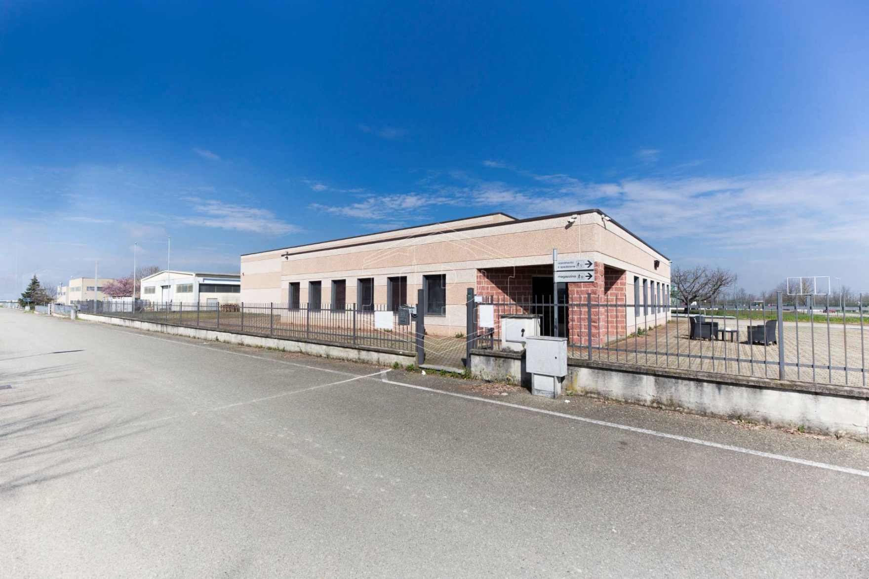 Capannone, Via Novara, Basaluzzo (AL)