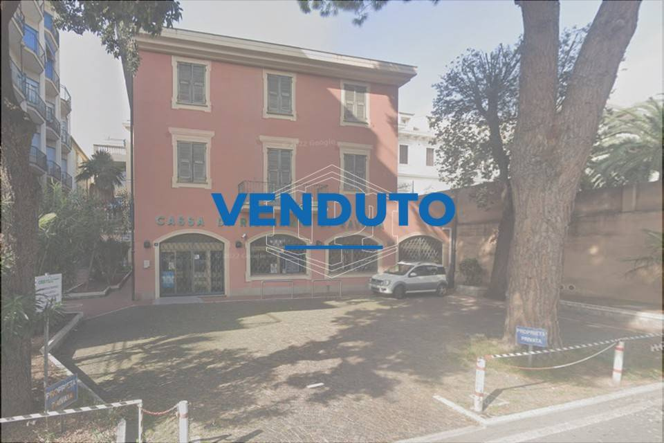 Stabile, Via Aurelia, Spotorno (SV)