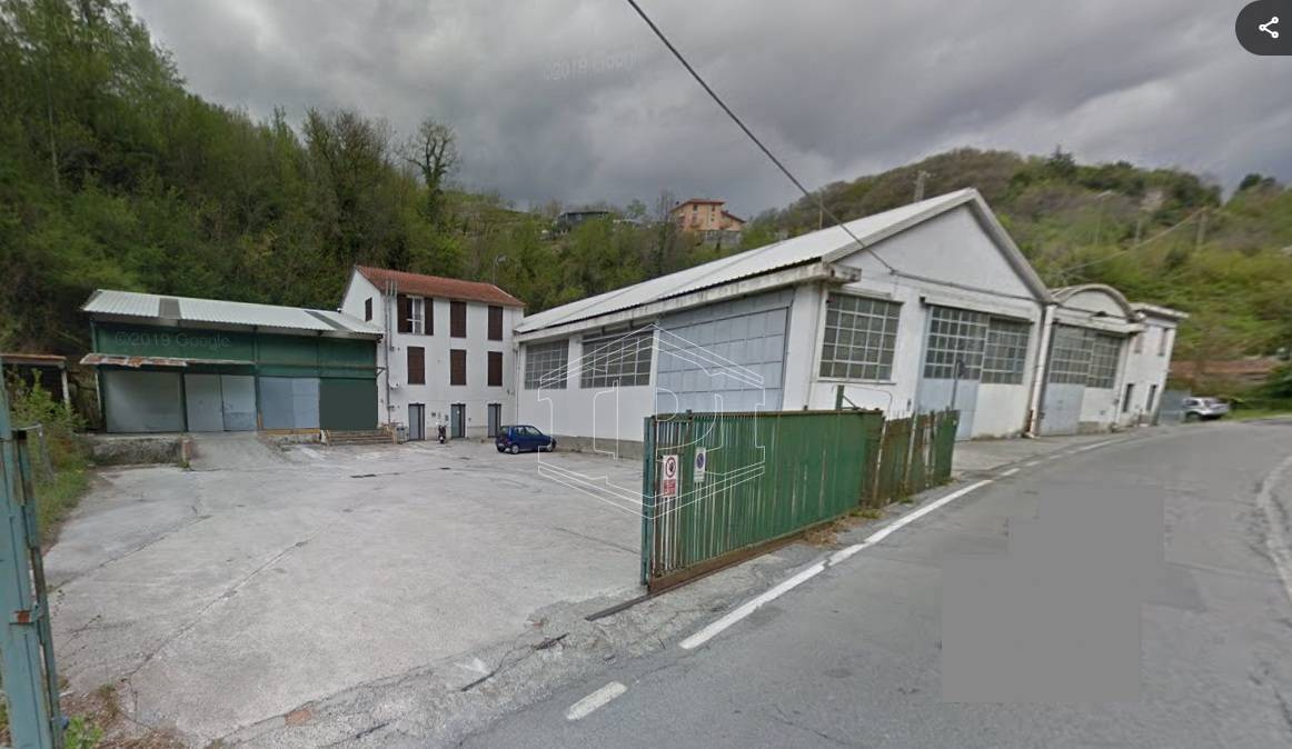 Capannone, Via Don Minzoni, Sant'Olcese (GE)