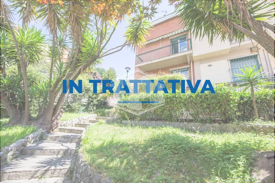 Villa, Salita alla Chiesa di Fegino, Genova, GE