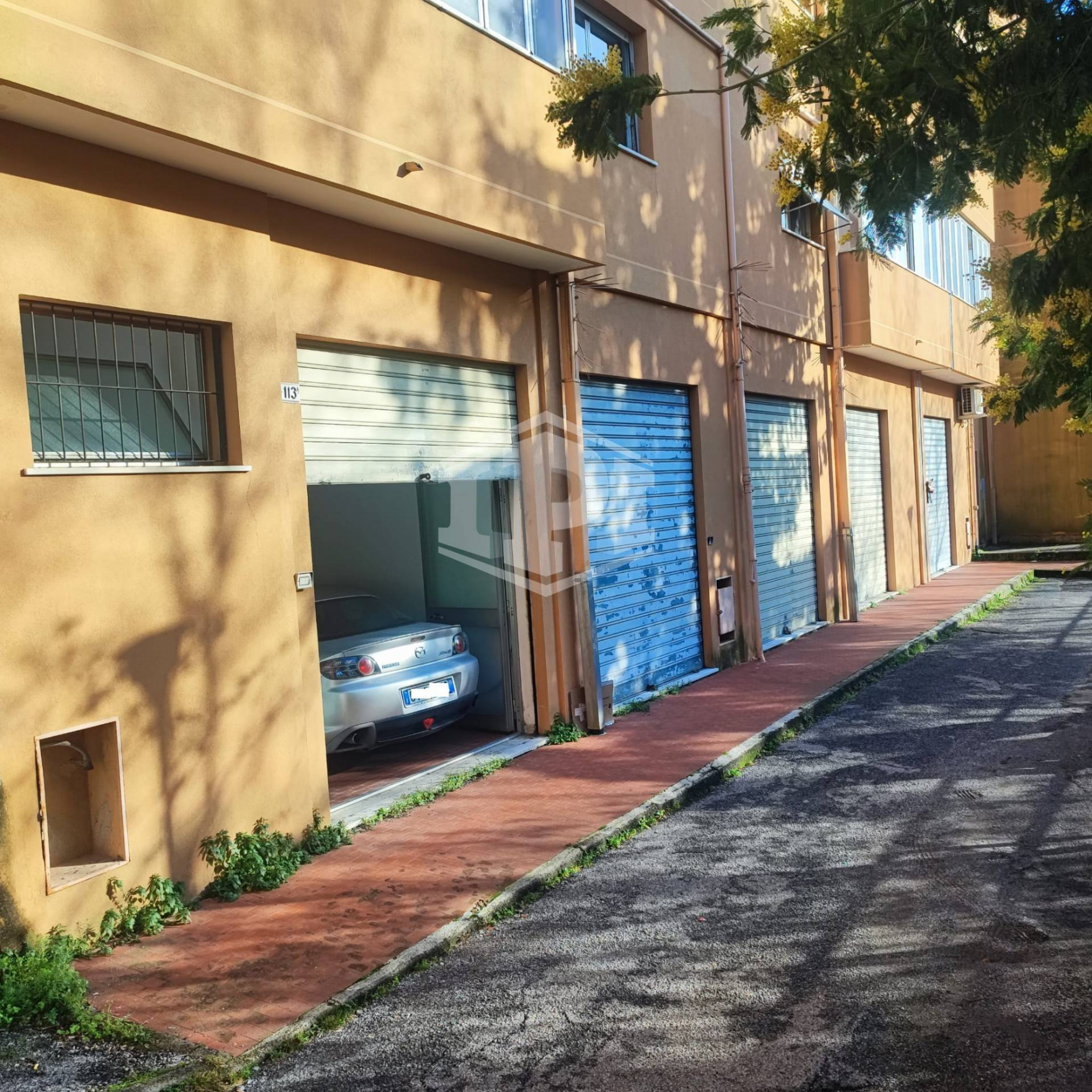 Magazzino/Laboratorio, Via San Marino, Genova GE