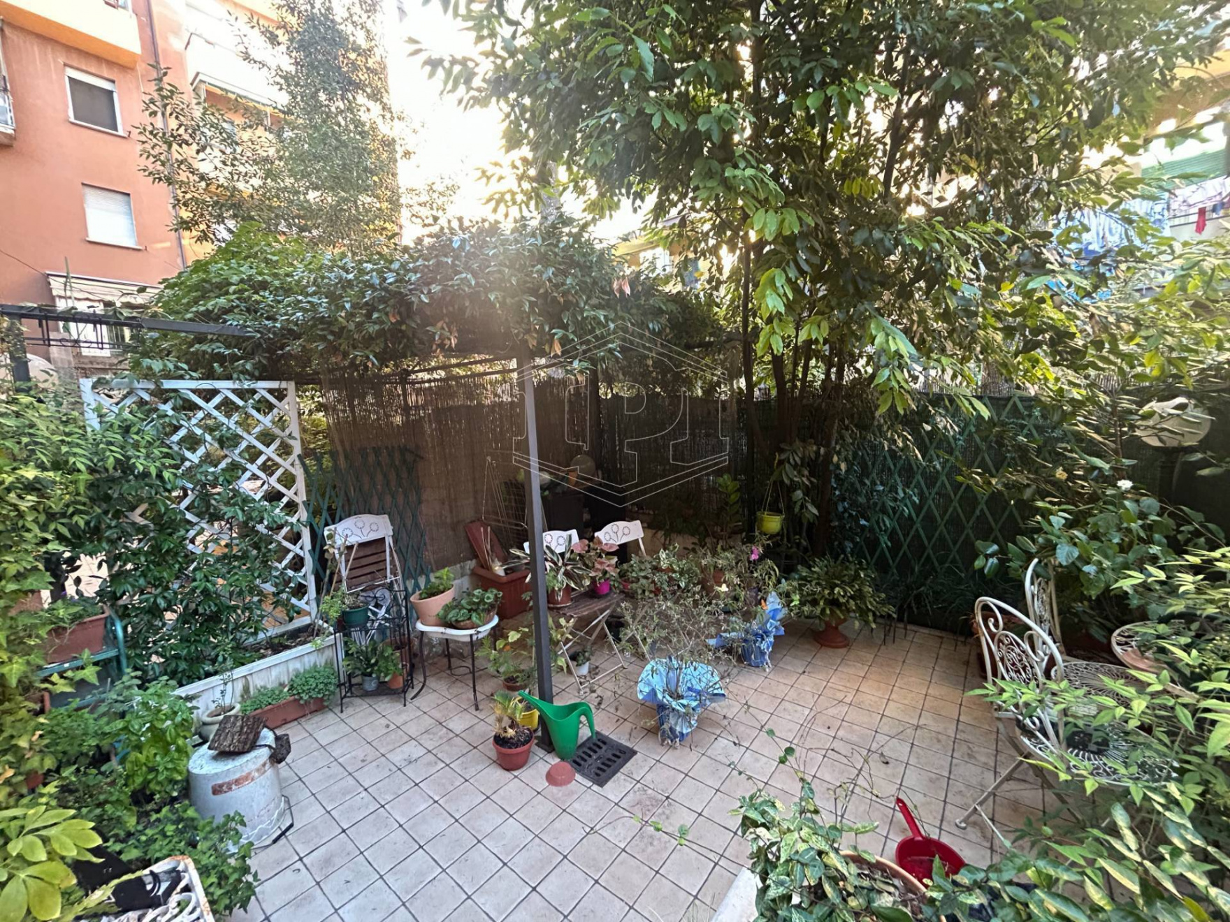 Bilocale con giardino privato, Via Tanari, Bologna (BO)