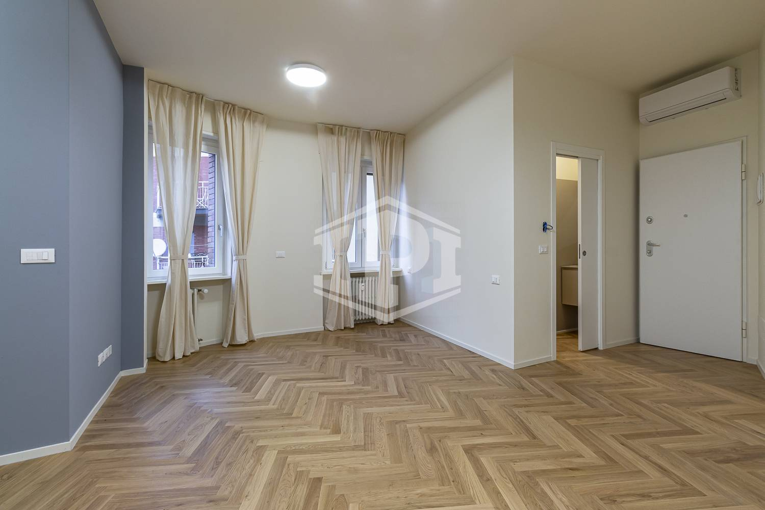 Monolocale pari al nuovo in Centro, Via Milazzo, Bologna (BO)