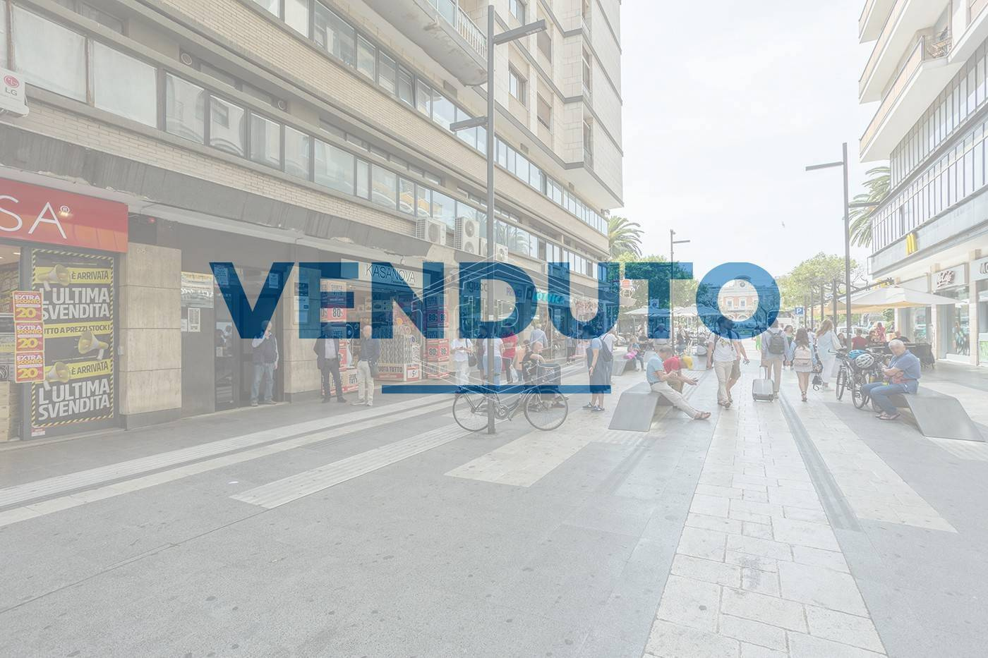 Ufficio in Via Sparano 170 - Bari (BA)