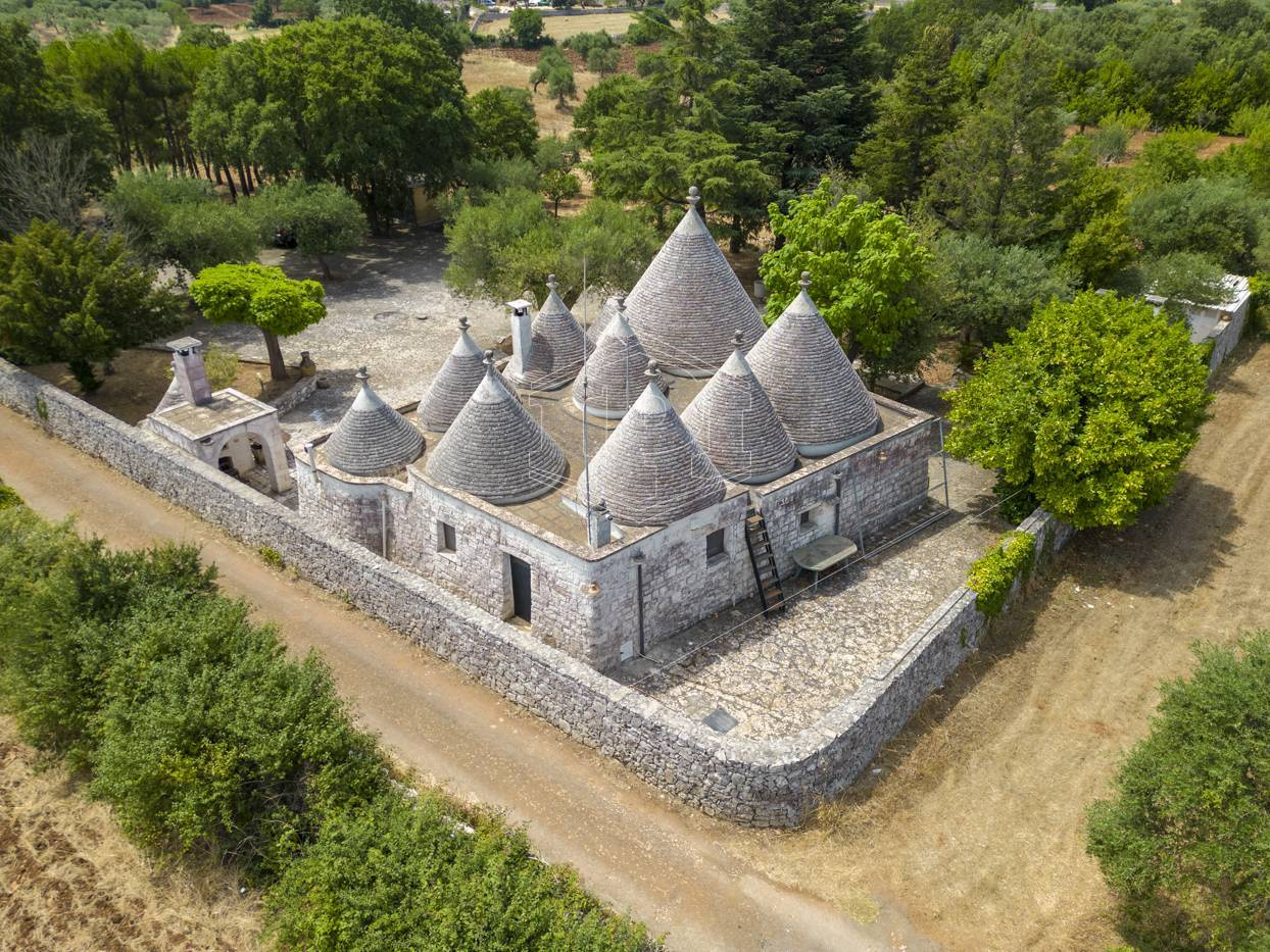 Complesso di Trulli sito in Strada Staffone 220 - Martina Franca (TA)