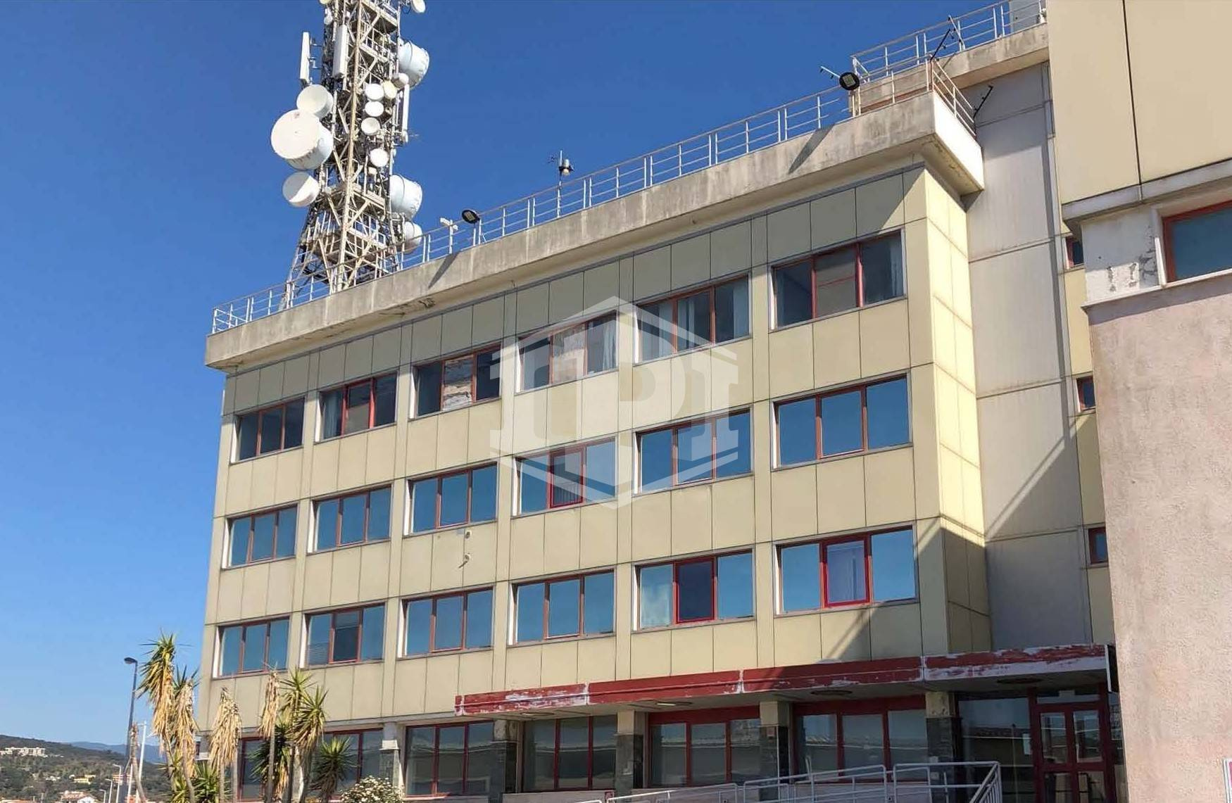 Complesso immobiliare sito in Via Della Lacina 62 - Catanzaro (CZ)