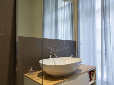 Bilocale in Palazzo Lagrange , Piazza Carlo Felice (TO)