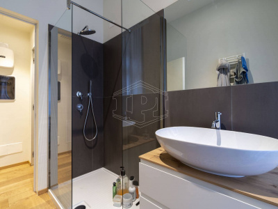 Bilocale in Palazzo Lagrange , Piazza Carlo Felice (TO)