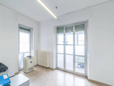 Ufficio in Via Redipuglia, Ciriè (TO)