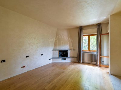 Porzione di villa in Corso Laghi, Buttigliera Alta (TO)