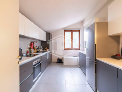 Pentalocale in Via Monterotondo, Pino Torinese (TO)