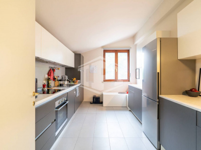 Pentalocale in Via Monterotondo, Pino Torinese (TO)