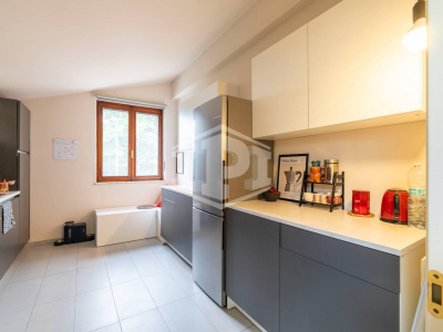 Pentalocale in Via Monterotondo, Pino Torinese (TO)