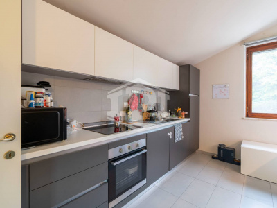 Pentalocale in Via Monterotondo, Pino Torinese (TO)